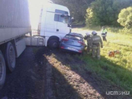Во Мценском районе в ДТП погибли пять человек Во Мценском районе в ДТП погибли пять человек