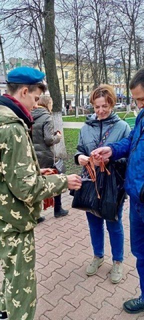 В Орле стартовала акция «Георгиевская ленточка»