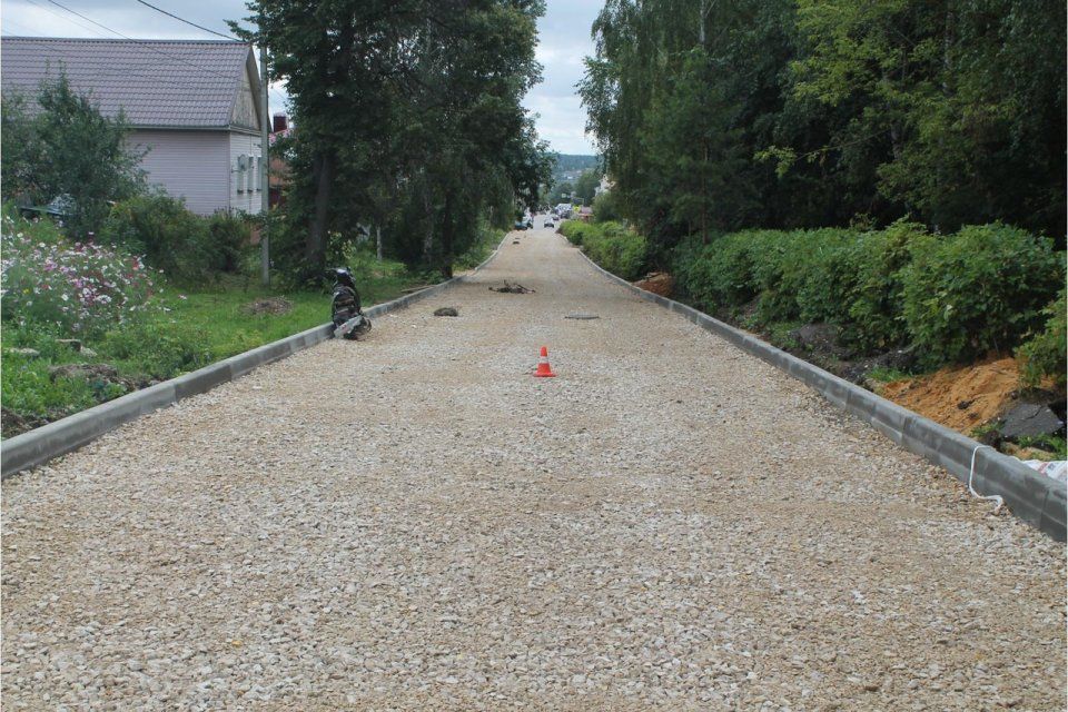 В Болхове мужчина перевернулся на мопеде без номеров