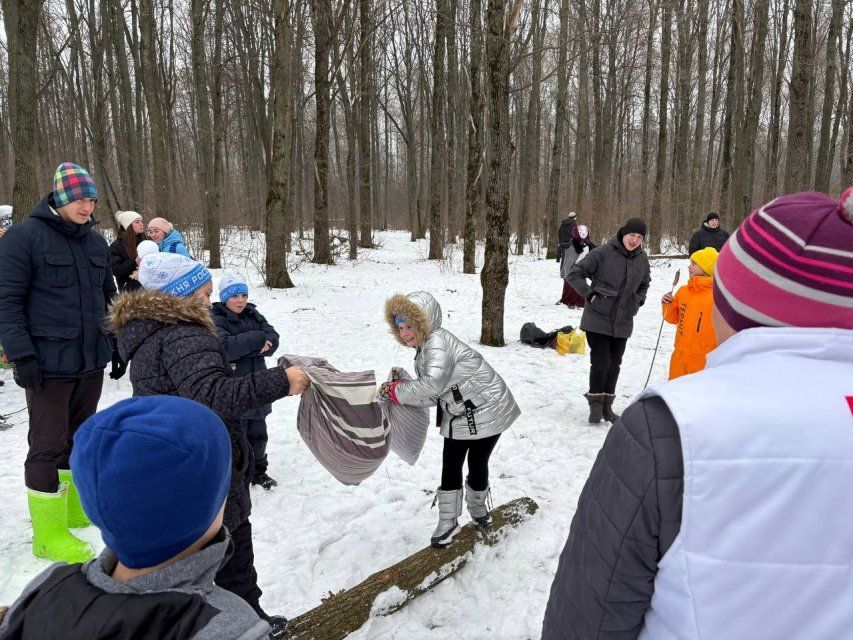 Орловские ориентировщики отпраздновали последний день Масленицы шуточными соревнованиями и застольем