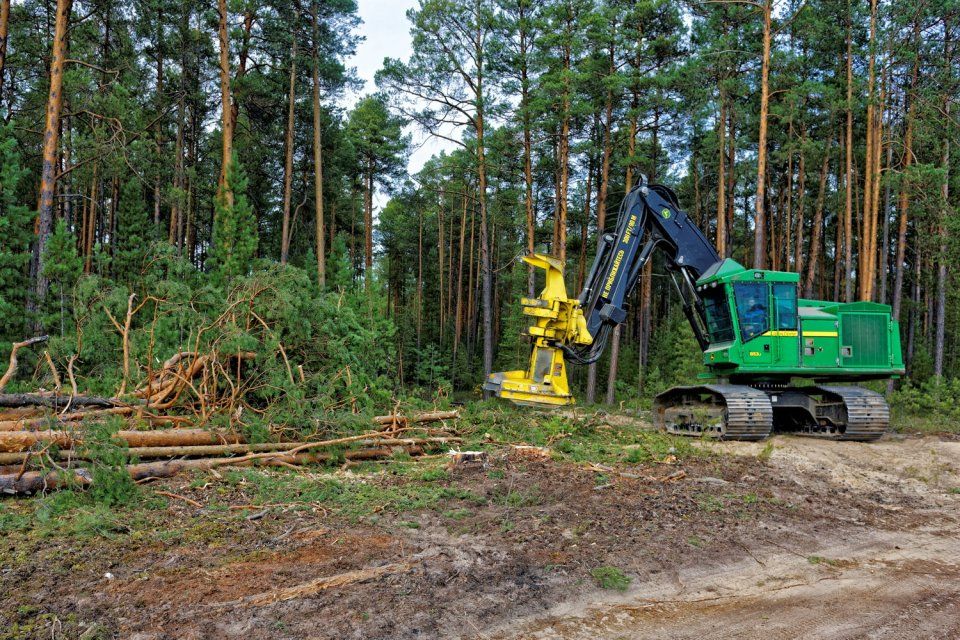 Орловщина на федеральные деньги закупит еще больше техники для лесного хозяйства