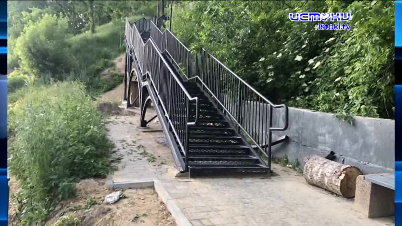 Жители города снова жалуются на состояние Тургеневского моста.