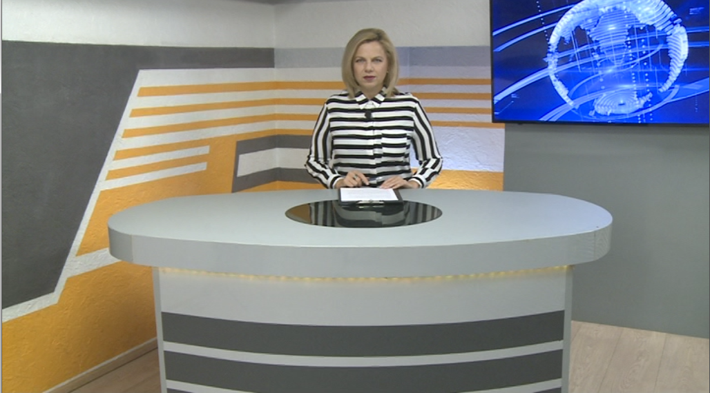 На Выгонке дети до школы вынуждены ходить по краю дороги, Клычков захотел возродить село и «Орел времен минувших...». Об этом и не только в 19:00 в программе «Оперативный эфир»