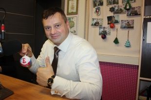 Сегодня в гостях у Ретро FM побывал главный спортсмен области Александр Муромский