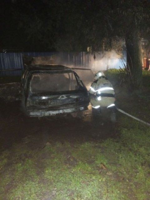 Огонь оставил орловчанина без машины