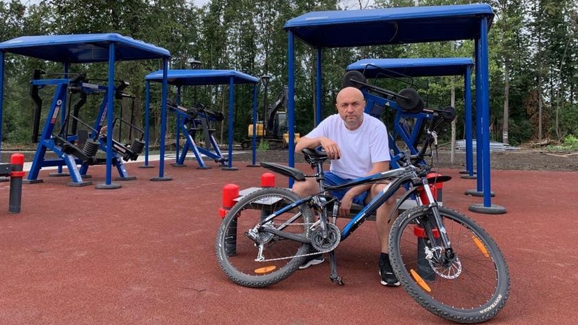 Юрий Парахин проверил велодорожки в Парке Победы и сообщил о создании велоинфраструктуры в Орле