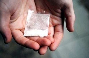 В Орле задержан драгдилер. Он не только сам распространял наркотики, но еще и вовлек в это своего 12 -летнего брата