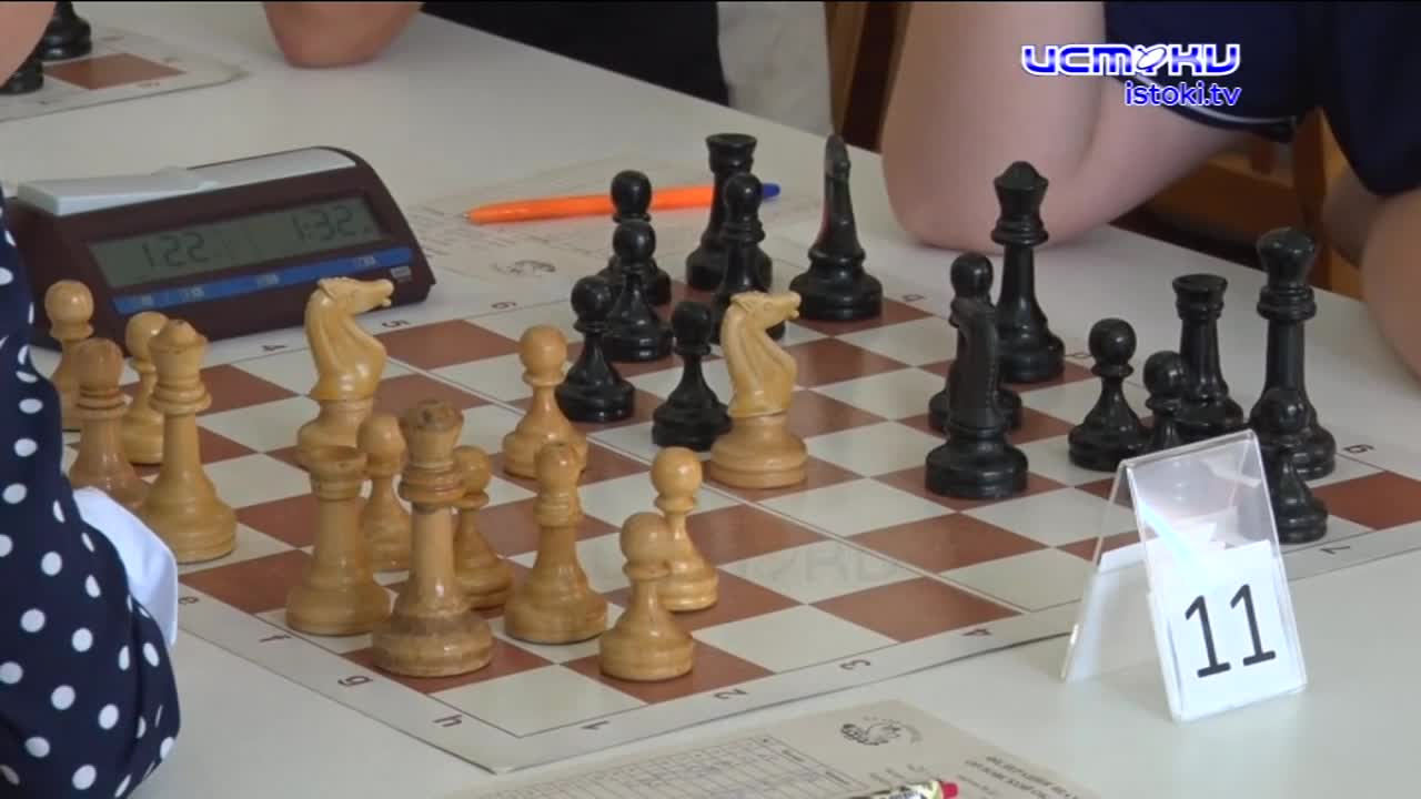 200 спортсменов из 12 субъектов РФ: в Орле проходит Всероссийский шахматный фестиваль