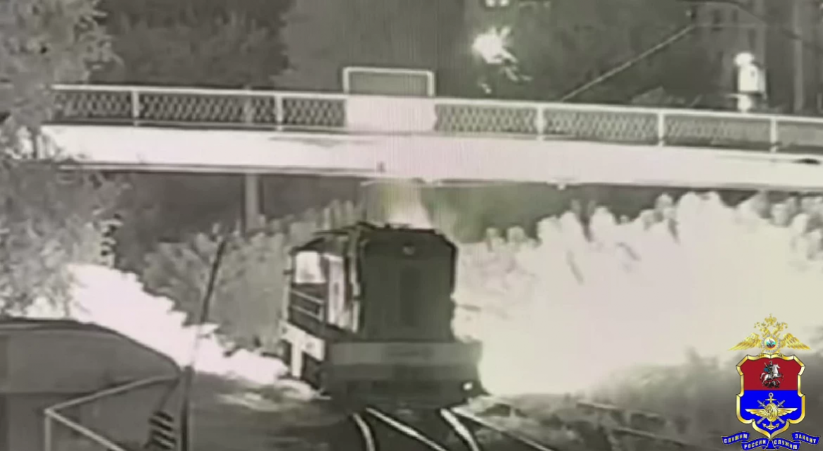 Орловских подростков задержали за поджог тепловоза