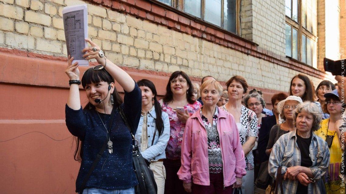 После долгого перерыва «прогульщики» возобновляют экскурсии по Орлу