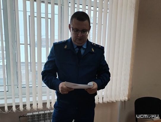 Орловчанина, до смерти забившего приятеля лопатой, приговорили к 11 годам колонии