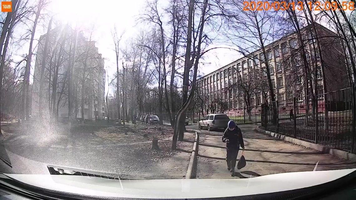 В Орле попал на видео «ребенок, сбивший машину»