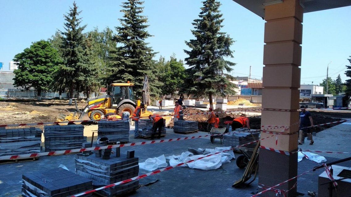 Лишились плакучих ив: орловчан не обрадовал ремонт сквера возле «Стекломаша»