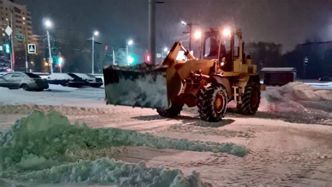 Для борьбы со стихией в минувшую ночь объединились МУП ТТП и «Спецавтобаза»