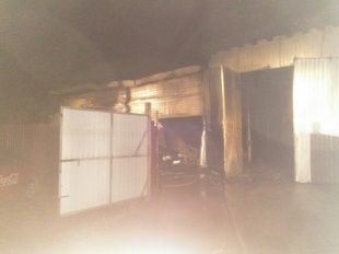В Орловском районе горел автосервис