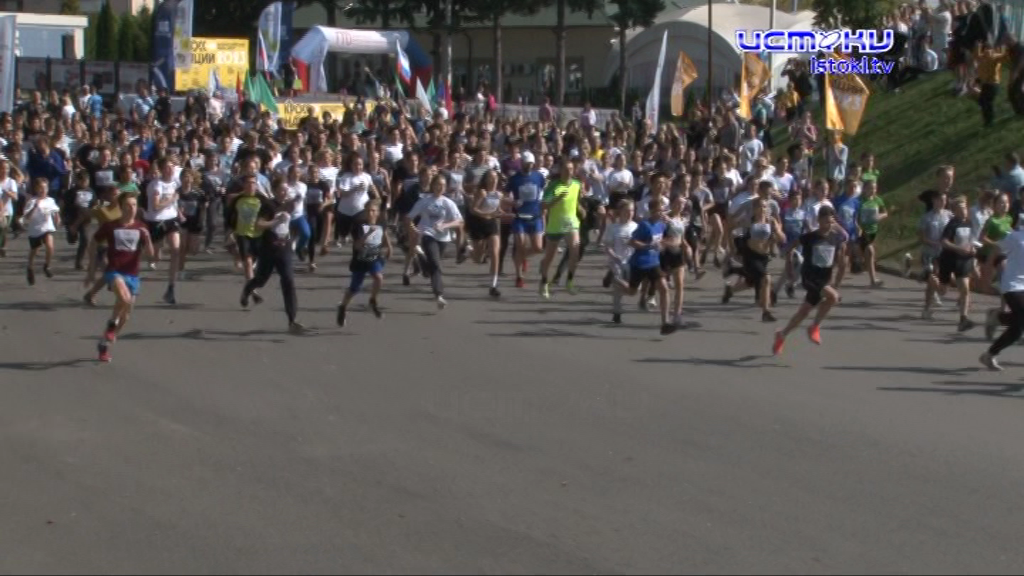 Бегут - все! 