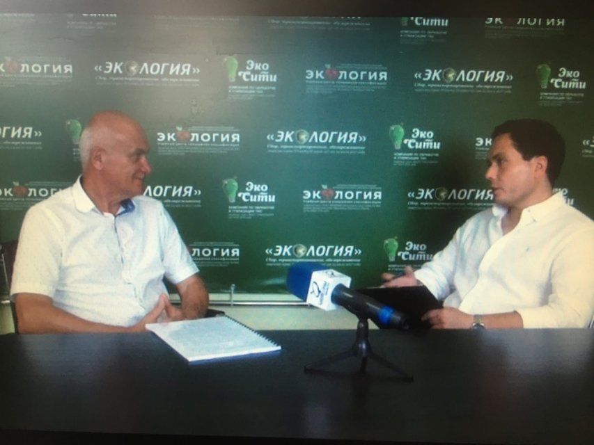 Что происходит на мусорном рынке Орловской области? Ответ даст директор мусоросортивочного комплеса "ЭкоСити" Юрий Парахин сегодня в программе «Вечерний гость» 