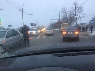 В Орле в районе «Ленты» произошло ДТП