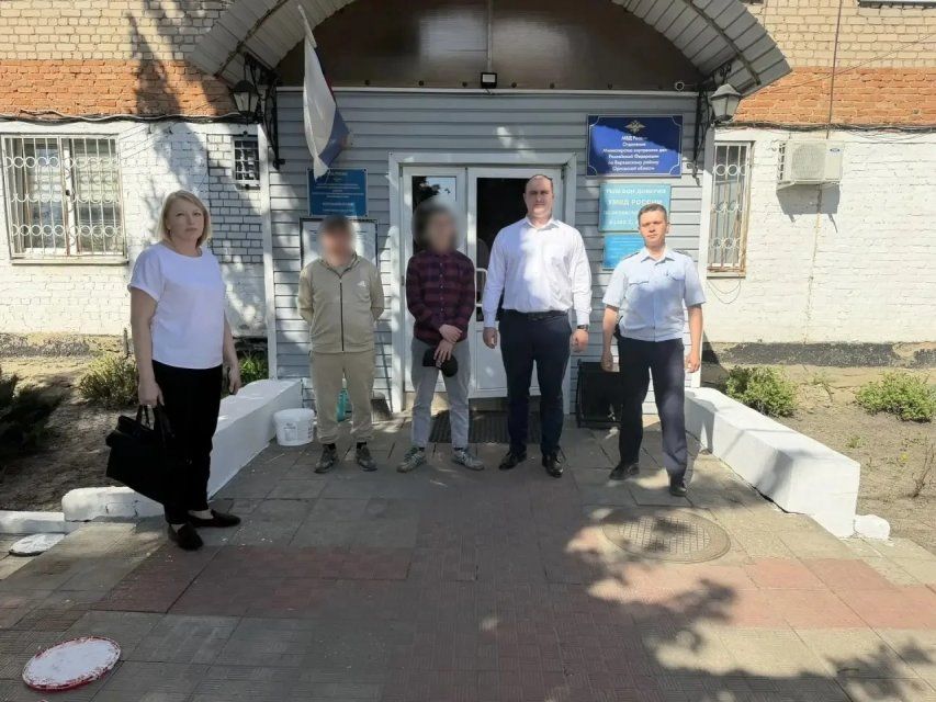 В Верховье двое подростков обвиняются в вымогательстве и избиении школьника