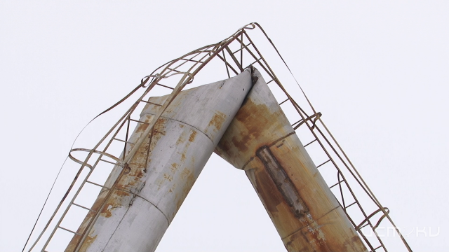 Под Орлом рухнула водонапорная башня: подробности с места происшествия