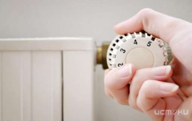 В школах Новодеревеньковского района замерзают дети.