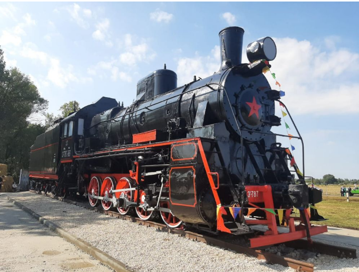 В Долгом Орловской области открыли «Паровоз»