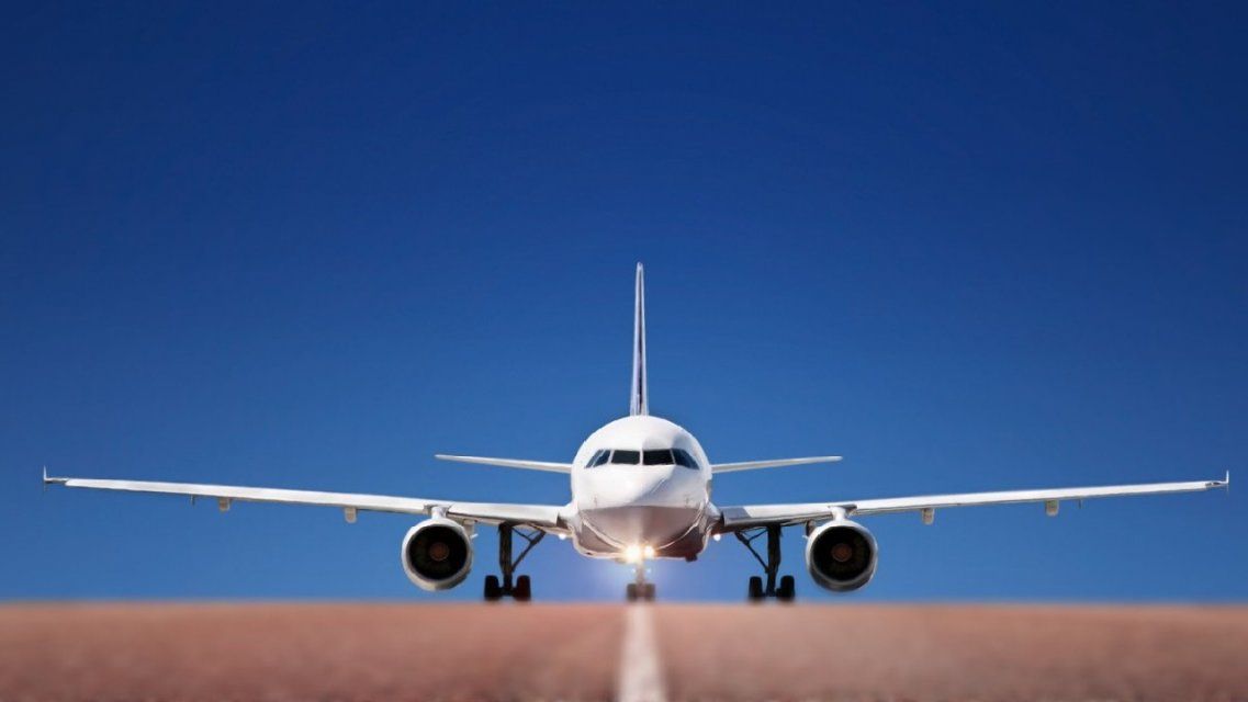 Так и не смог улететь: в аэропорту Сургута сняли с рейса пьяного орловчанина 