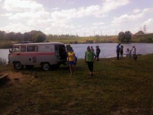 В пруду Силикатном утонул мужчина