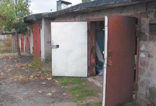 Орловские полицейские задержали двух мужчин, воровавших имущество из гаражей