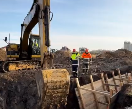 Мэр Орла Юрий Парахин отчитался о ходе работ на улице Витольда Почернина