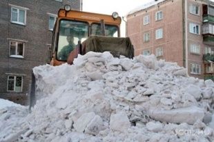 Администрация города Орла сообщила, что снег убирается в усиленном режиме