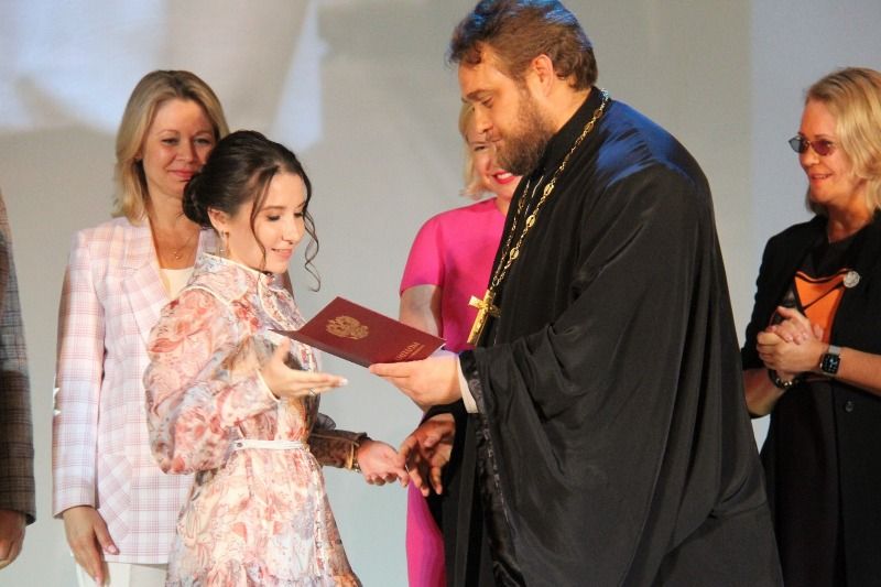 Более 40 выпускников Орловского ГАУ получили дипломы с отличием