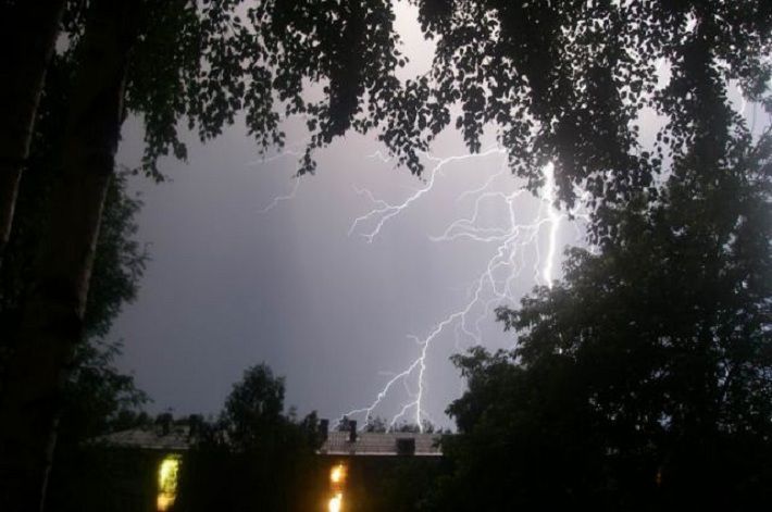 В ближайшие сутки в Орловской области снова будет бушевать непогода