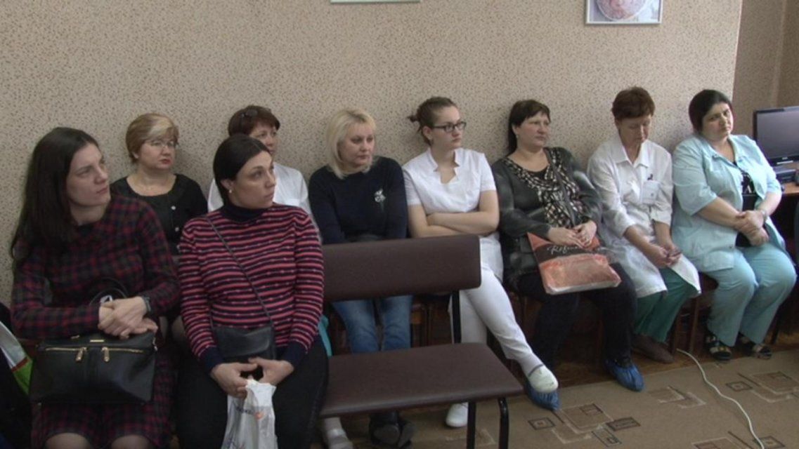 В Орле будущие мамы узнали о пособии на рождение ребенка