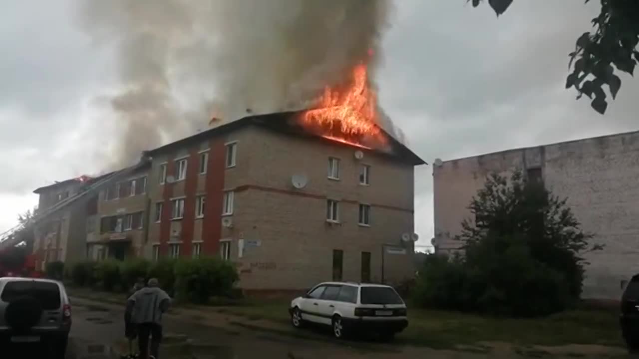 Во Мценске произошел крупный пожар. Видео