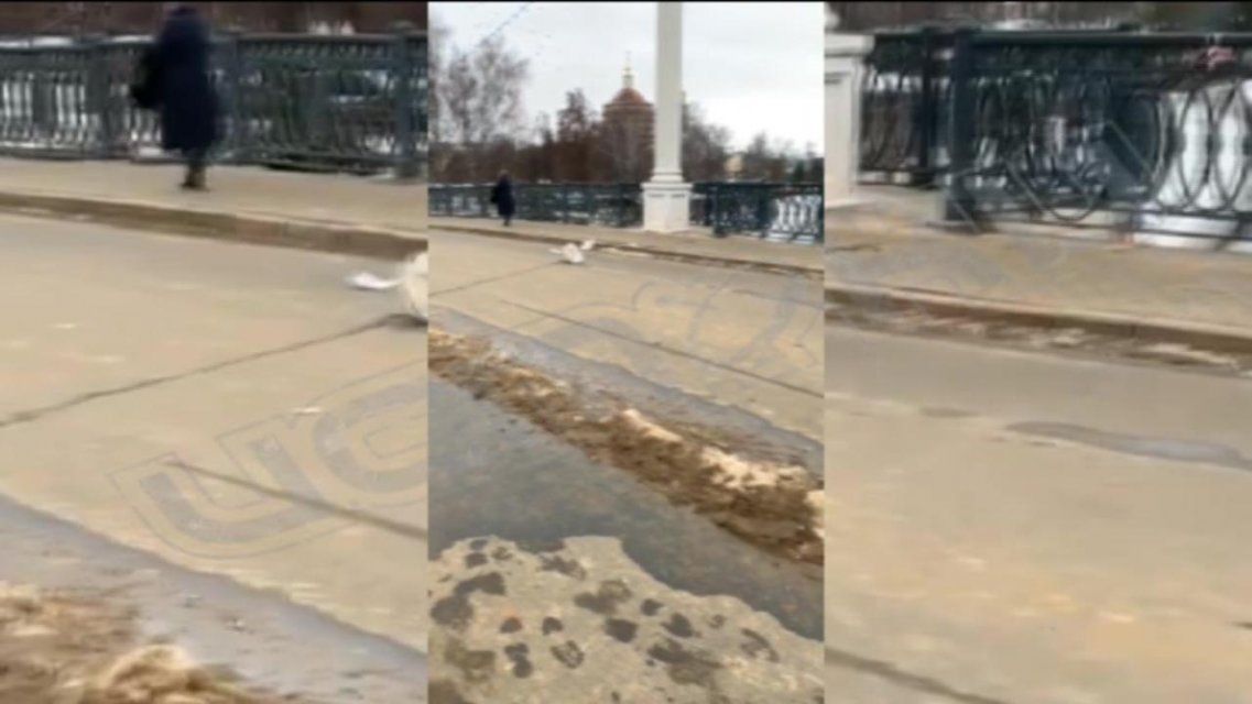 Видео: рухнувший на мосту в Орле плафон едва не упал на головы прохожих