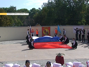 Новости за 90 секунд: орловчане придумали ухищренный способ воровства нефти, сотрудники "Юбилейного" наконец-то получили зарплату, а большинство таксистов перевозят орловчан без соответствующих документов