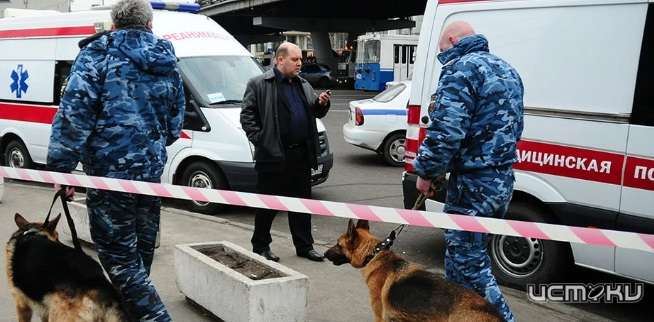 В Орле по тревожному сигналу были подняты спецслужбы В Орле по тревожному сигналу были подняты спецслужбы