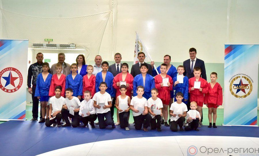 В Залегощи открылся клуб самбо 