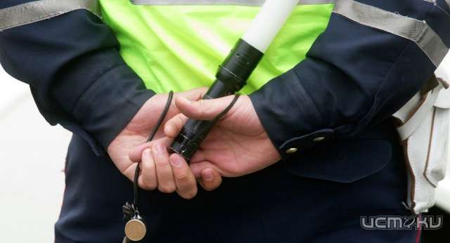 Помог приятелю: бывший начальник ГИБДД Должанского района пойдет под суд 