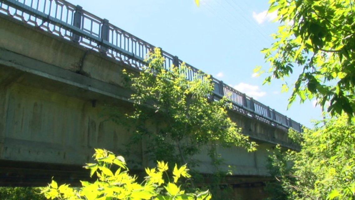 В Орле разрабатывают новый автобусный маршрут в обход моста Дружбы