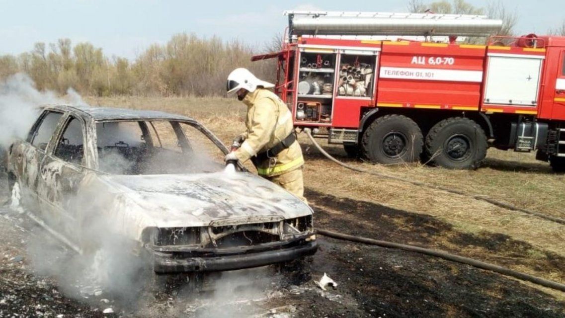 Почти сотня машин сгорела на Орловщине с начала года