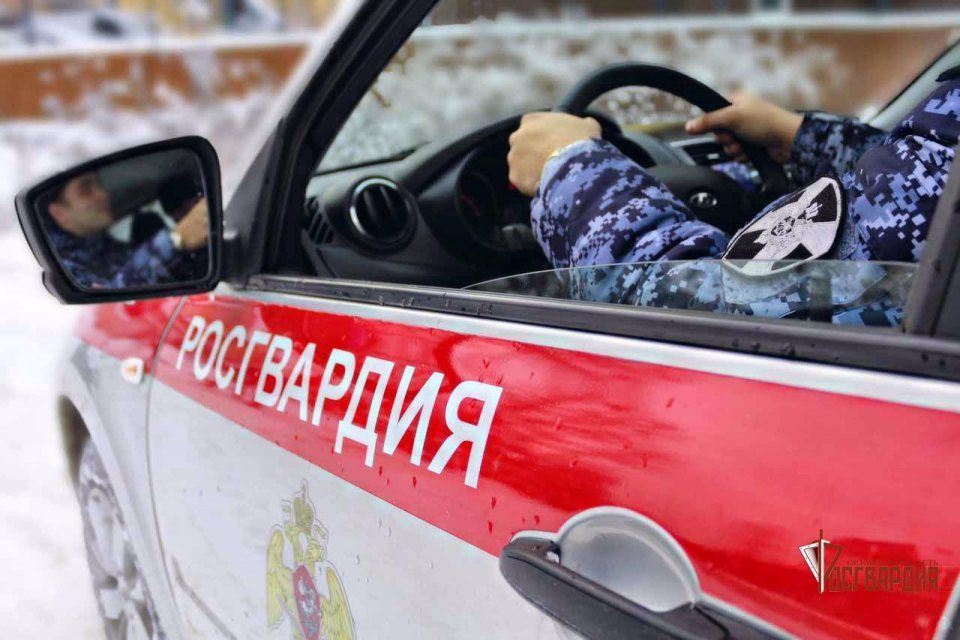 Пьяный амчанин пришел в магазин и устроил там дебош