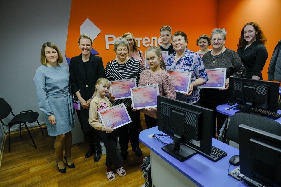 «Ростелеком» и компьютерная академия ТОП подвели итоги образовательного проекта «IT-семья» в Орле