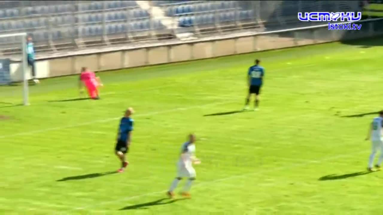 Драматичная встреча с семью забитыми мячами