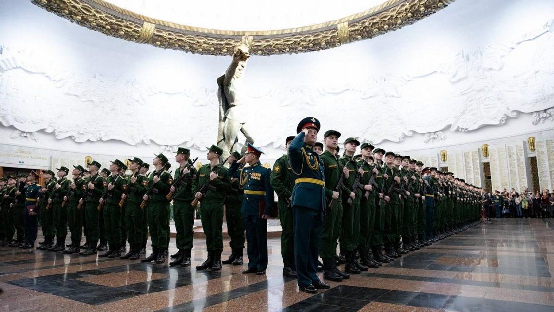 Орловчане вновь попали в число новобранцев Преображенского полка