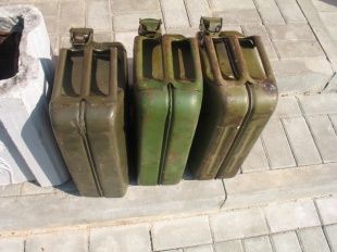 Трое орловчан ответят за кражу дизельного топлива