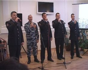 В память о тех, кто защищает нашу спокойную жизнь... 