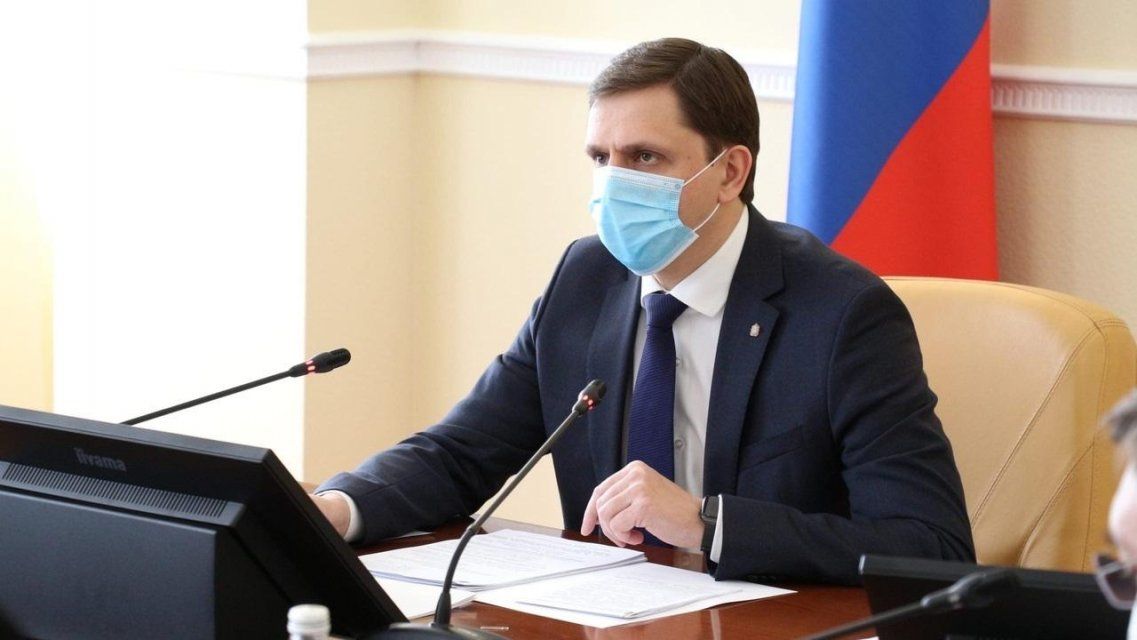 «Ни масок, ни перчаток»: Клычков лично проверит работающие в Орле предприятия
