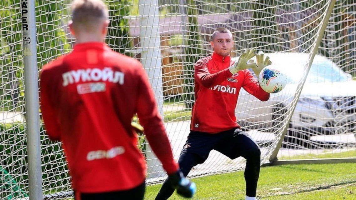 Орловский футболист Селихов впервые за 446 дней сыграл за «Спартак»